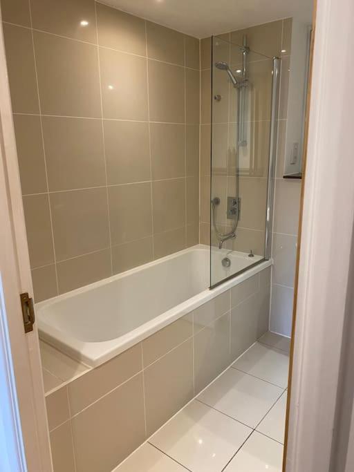 Modern Apartment, Fistral Beach 뉴키 외부 사진