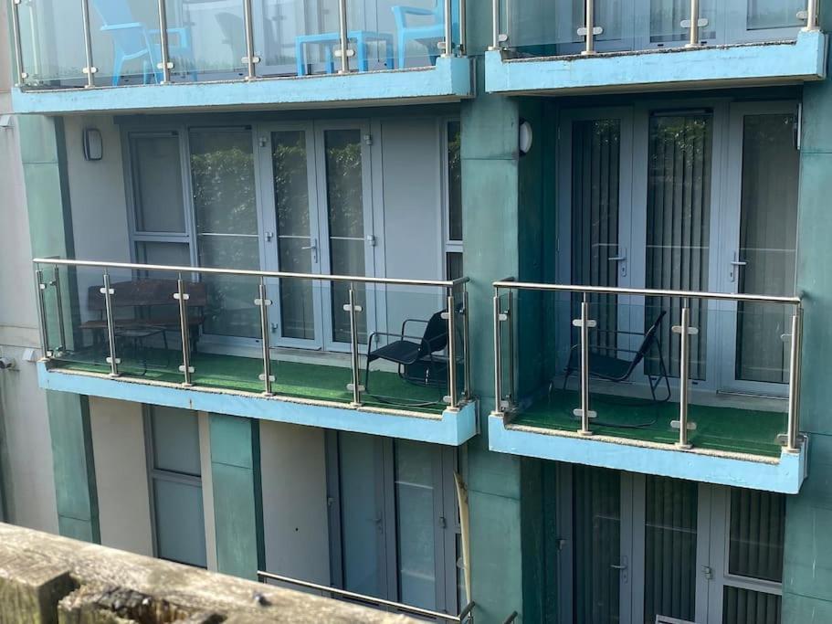 Modern Apartment, Fistral Beach 뉴키 외부 사진